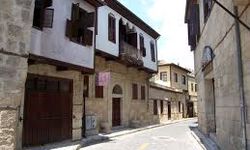 Tarsus Tarihi Evleri UNESCO Geçici Miras Listesi Yolunda: Koruma Çalışmaları Hızlandı