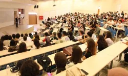 Öğrencilere Müjde: Üniversiteyi Yarım Bırakanlara Af Geliyor!