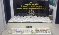Mersin’de baskında kilo kilo uyuşturucu yakalandı