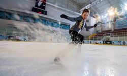 Yenişehir’de Ara Tatilde Buz Pateni Keyfi