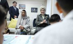 Emine Erdoğan: "Gazze’de iki senede 54 bine yakın çocuk yetim kaldı"