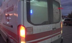 Minibüs ile Otomobil Kafa Kafaya Çarpıştı: 2’i Ağır 6 Yaralı