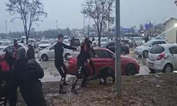 Esnaf Odası Seçiminde Kavga: 1 Polis 8 Kişi Yaralandı