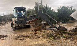 Akdeniz’de Yağışlara Karşı Seferberlik: Kırsal Mahallelerde Yoğun Mesai