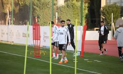 Siyah-Beyazlılar Devre Arası Çalışmalarını Antalya’da Sürdürüyor