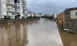 Alanya’da Dolu ve Sağanak Hayatı Olumsuz Etkiledi