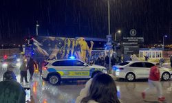 Fenerbahçe, Yağmurlu Havada Alanya'ya Geldi