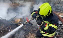 Mersin'de Hurdalıkta Yangın Çıktı