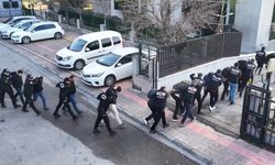 Mersin’de Organize Suça Büyük Operasyon: Lavaş Piyasasını Ele Geçirmek İstediler