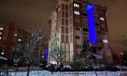 Karnesinde 3 zayıfı olan lise 1 öğrencisi, yaşamına son verdi