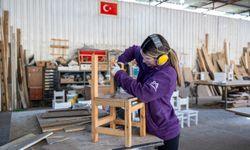 Tarsus Geri Dönüşüm Atölyesi’nde Her Malzeme Değer Kazanıyor