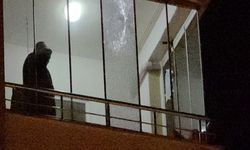 5 Katlı Dairenin Balkon Duvarına Yorgun Mermi İsabet Etti