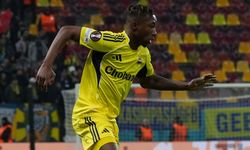 Fenerbahçe Bükreş’te Puanları Paylaştı