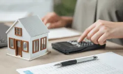 Ev Alacaklar Müjde: Konut Kredisinde Faizler Düşmeye Devam Ediyor!