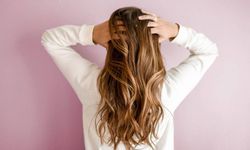 Saç Yağlanmasını Tetikleyen 5 Büyük Yanlış!