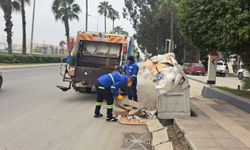 Akdeniz’de Günde 400 Tonun Üzerinde Çöp Toplanıyor