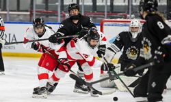 U18 Kadın Buz Hokeyi Milli Takımı Yeni Zelanda’yı 3-1 yendi