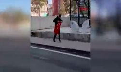 Yerdeki Bayrağı Görünce Koştu: Duygulandıran Anlar Kamerada