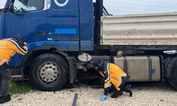 Hatay’da Tır, Otobüse Çarptıktan Sonra Barakaya Daldı: 4 Kişi Yaralandı