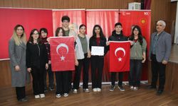 Tarsus’ta İstiklal Marşı ve Mehmet Akif Ersoy İçin Anlamlı Etkinlik Düzenlendi