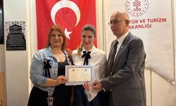 Lamekan Çiniler Sergisi Açıldı