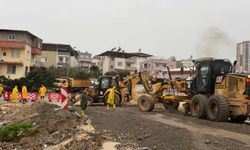 Tarsus'ta Etkili Olan Yağışlara Ekipler Müdahale Etti