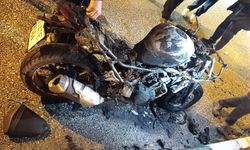 Osmaniye'de Park Halindeki Motosiklet Alev Aldı