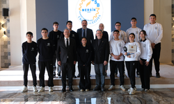 MHP’li Vekil Uysal, Mersin OSB’yi ziyaret ederek öğrencilerle bir araya geldi