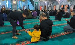 Anamur'da "Arkadaşımla Camideyiz" hareketi