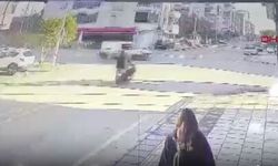 Erdemli ’de Feci Kaza: Motosiklet ile Hafif Ticari Araç Çarpıştı, 16 Yaşındaki Genç Hayatını Kaybetti