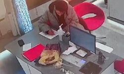İş Başvurusu İçin Geldi, Mağaza Müdürünün Telefonunu Çalıp Kaçtı