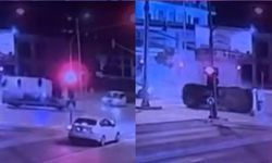 Mersinde Ambulansla Otomobil Çarpıştı: O Anlar Güvenlik  Kameralarına Yansıdı