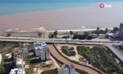 Çamura Bürünen Akdeniz Dron İle Havadan Görüntülendi