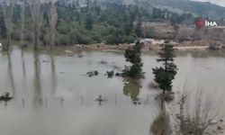 Adana’da Baraj Kapakları Açıldı, Etekli Köyünü su bastı