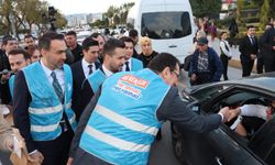 AK Parti Mersin Teşkilatı'ndan "İftara 5 Kala" Etkiniği