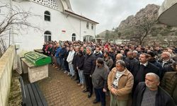 Otomobiliyle Sele Kapıldı, Kurtarılamadı