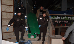 Metruk binada kan donduran cinayet: Çıplak halde ölü bulundu