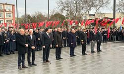Çanakkale Deniz Zaferi'nin 111'inci yıl dönümü saygıyla anıldı