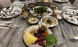 Uzmanından Uyarı: "Ramazan’da aşırı ve hızlı yemek yemek kalp sağlığını tehdit ediyor"