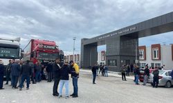 Nakliyecilerden akaryakıt zammına tepki: “Kontak kapatırız”