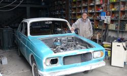 90 yaşındaki Anadol ustası, araçları yeniden yaratıyor