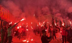 Galatasaray'ın Liverpool zaferi Osmaniye'de meydanlarda kutlandı