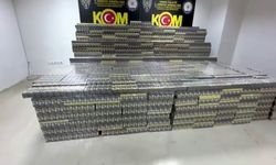 Kamyonetten 50 bin paket kaçak sigara ele geçirildi