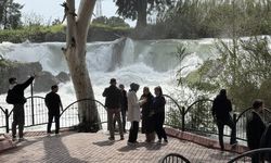 Tarsus Şelalesi ziyaretçilerin ilgi odağı oldu