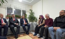 Bakan Tekin ve Çiftçi, Fatma Nur öğretmenin ailesini ziyaret etti