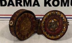 Erzurum’da ceylan derisine yazılmış altın işlemeli Tevrat ele geçirildi