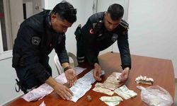 Dilencilik yapan şahısların üzerinden 24 bin 577 TL çıktı