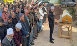 2 katlı evde yangın çıktı: Bedensel engelli kişi toprağa verildi