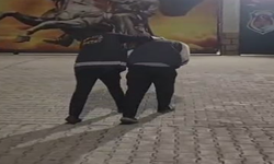 Konteynerden hırsızlık girişiminde bulunan iki şüpheli yakalandı
