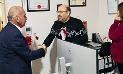 İYİ Parti Mersin İl Başkanı Özdeniz, sağlık çalışanlarıyla bir araya geldi